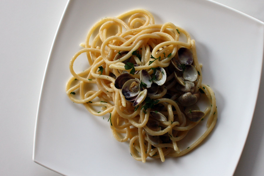 Spaghetti con le vongole: la ricetta facile e veloce per prepararli!
