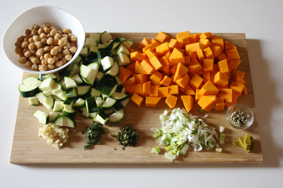 Passato di verdure con zucca, ceci e zenzero, facile e super-healthy!