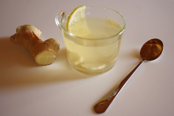 Tisana allo zenzero e curcuma