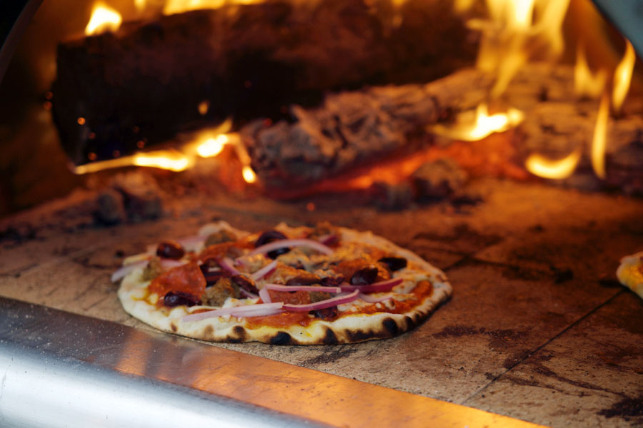 Ecco le dosi perfette per preparare la tua pasta per pizza fatta in casa fragrante e gustosissima! Realizzala in pochi e semplici passaggi, prova!