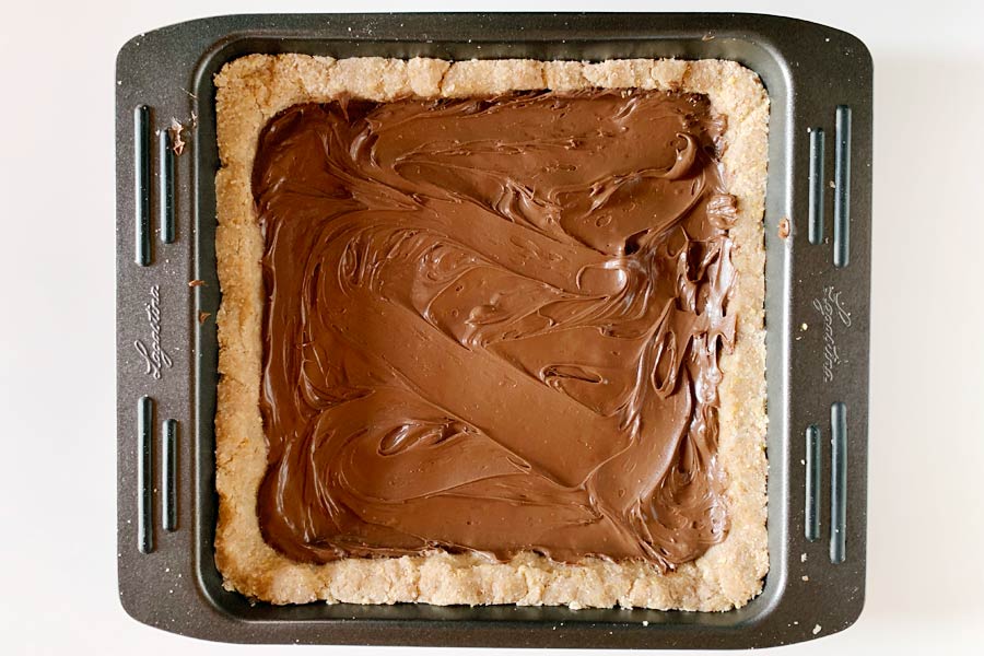 Deliziosa pasta frolla realizzata senza burro che si trasforma in biscotti da inzuppo perfetti per la tua colazione. Ecco la ricetta per prepararli in casa!