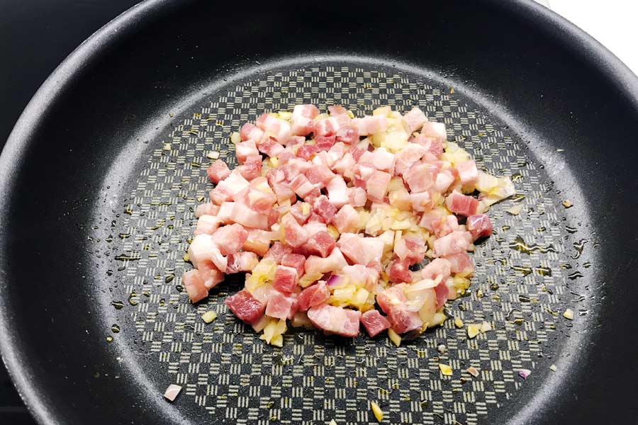 Pasta con carciofi, pancetta e crema di pecorino!