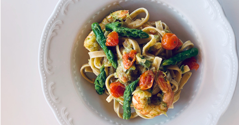 Tagliatelle con Asparagi e Gamberi - Confoodential.it