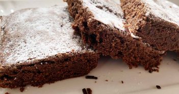 Torta al cioccolato con soli 5 ingredienti! Torta al cioccolato