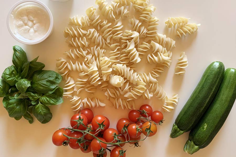 Pasta ricotta e pesto